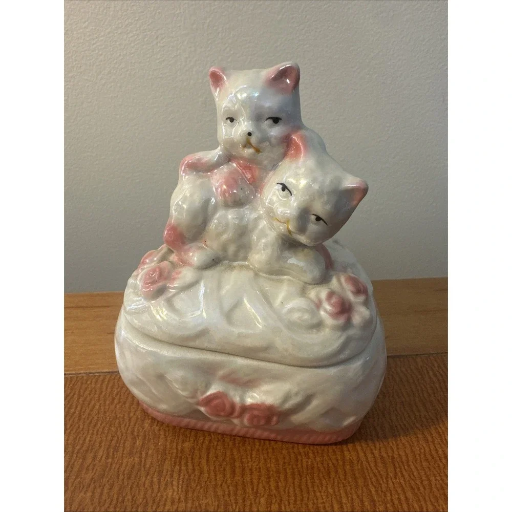 Vtg Lusterware Pink White Cat Kitten Heart Shaped Trinket Vanity Box Valentine's
